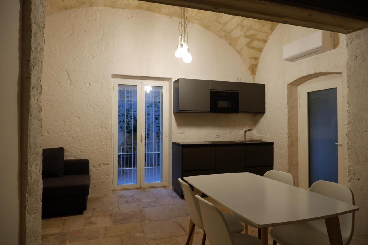 Bari Central Patio Apartment Екстериор снимка